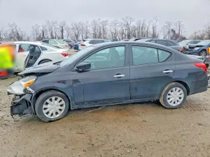 2016 NISSAN VERSA