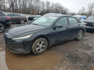 2022 HYUNDAI ELANTRA