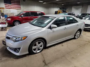 2013 TOYOTA CAMRY