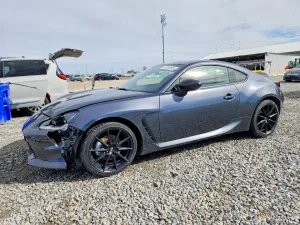 2025 TOYOTA GR 86 PREM