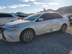 2016 TOYOTA CAMRY SOLA