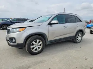2013 KIA SORENTO