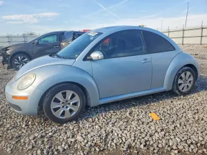2010 VOLKSWAGEN NEW BEETLE