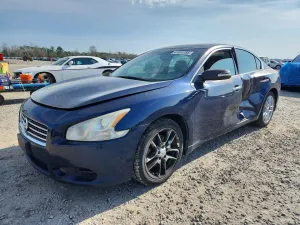 2010 NISSAN MAXIMA