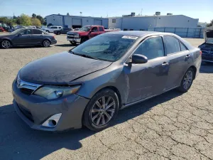 2013 TOYOTA CAMRY