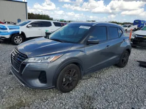 2021 NISSAN KICKS