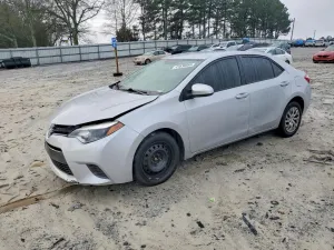 2015 TOYOTA COROLLA