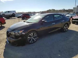 2017 NISSAN MAXIMA