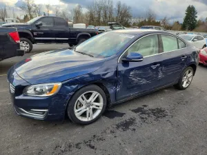 2015 VOLVO S60
