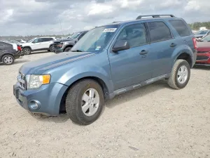 2012 FORD ESCAPE XL