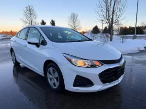 2019 CHEVROLET CRUZE