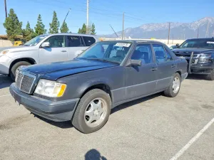 1993 MERCEDES-BENZ 300-CLASS