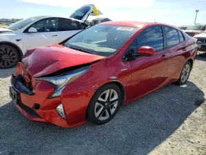 2018 TOYOTA PRIUS