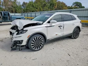 2019 LINCOLN NAUTILUS