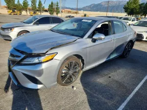 2020 TOYOTA CAMRY