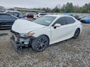 2020 TOYOTA CAMRY
