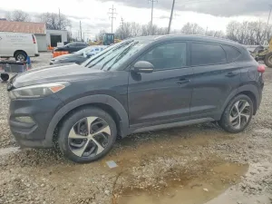 2016 HYUNDAI TUCSON