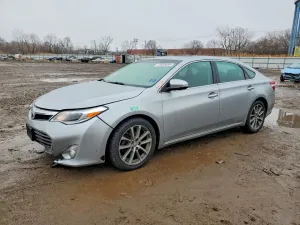 2015 TOYOTA AVALON