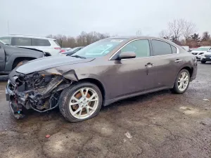 2013 NISSAN MAXIMA