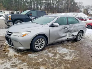 2017 TOYOTA CAMRY