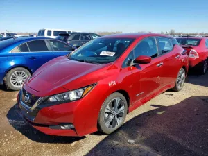 2019 NISSAN LEAF