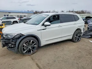 2022 VOLKSWAGEN TIGUAN