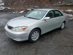 2002 TOYOTA CAMRY