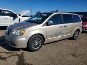 2013 CHRYSLER TOWN & COUNTRY
