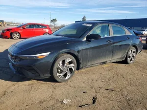 2024 HYUNDAI ELANTRA