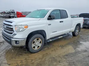 2017 TOYOTA TUNDRA