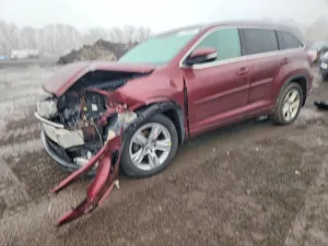 2016 TOYOTA HIGHLANDER