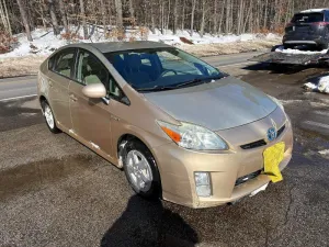 2011 TOYOTA PRIUS