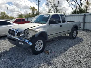 2004 TOYOTA TACOMA