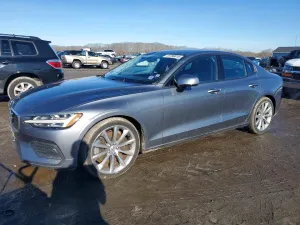 2020 VOLVO S60
