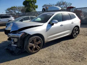 2018 VOLVO XC60