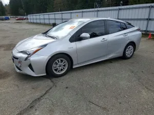 2017 TOYOTA PRIUS