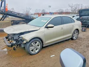 2013 VOLKSWAGEN JETTA