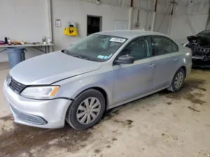 2013 VOLKSWAGEN JETTA