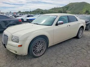 2010 CHRYSLER 300