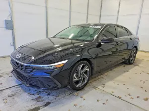 2024 HYUNDAI ELANTRA