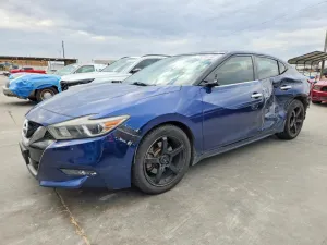 2017 NISSAN MAXIMA