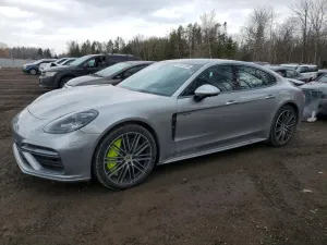 2019 PORSCHE PANAMERA