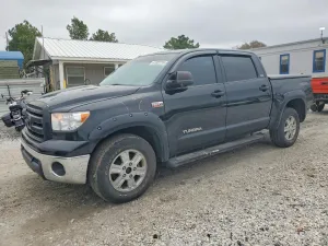 2011 TOYOTA TUNDRA