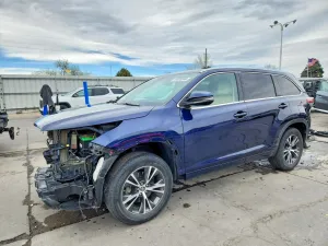 2016 TOYOTA HIGHLANDER