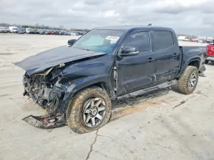 2017 TOYOTA TACOMA TRD