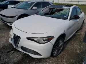 2017 ALFA ROMEO GIULIA