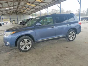 2012 TOYOTA HIGHLANDER