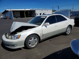 2000 LEXUS ES 300