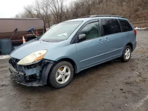 2006 TOYOTA SIENNA
