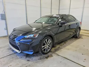 2019 LEXUS IS